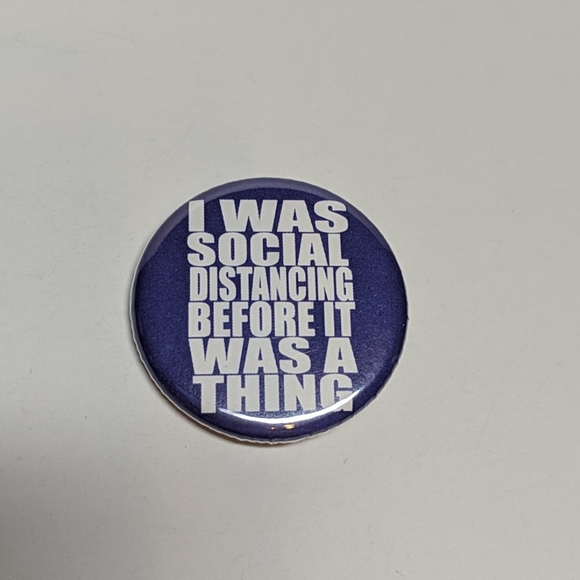 Buttons - Picture 5 of 12